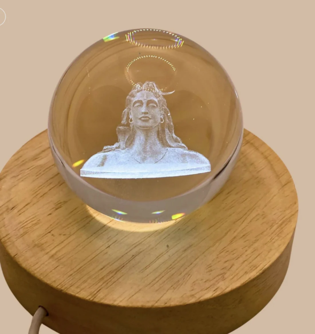 3D Crystal Glass Shiva Sculpture LED Night Lamp with Wooden Base – Illuminated Adiyogi Bust Decorative Light for Meditation, Spiritual Home Décor, and Gift Purposes